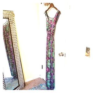 A contemporary elegant vintage fairytale dress.